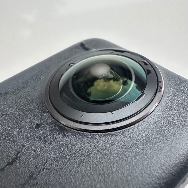 DJI Osmo 360 相机在水下使用后镜头内部起雾