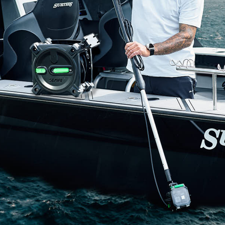 Seavu Explorer 与延长杆一起使用