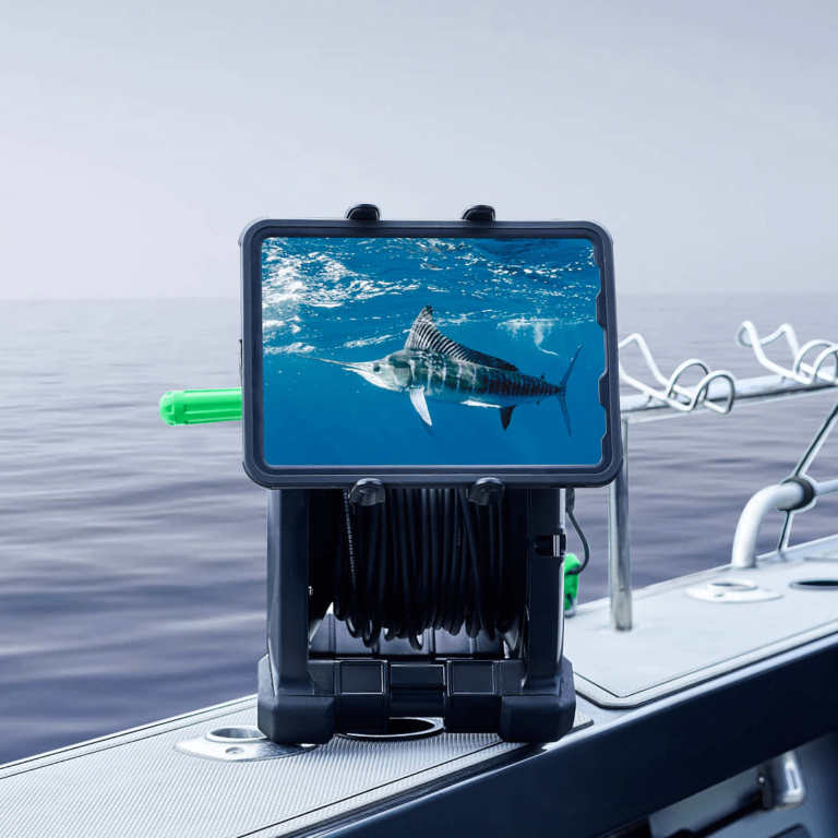 Seavu 直播电缆卷轴与平板电脑